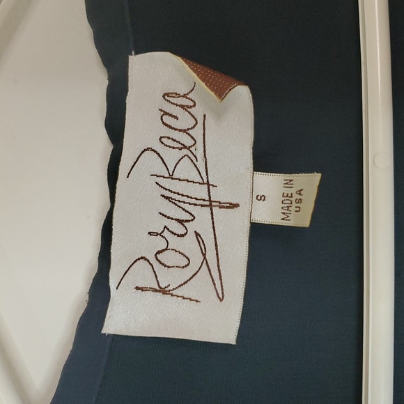 Rory Beca Grey Silk Blouse Top Size Small Collared Low Ruched Neckline - Picture 3 of 8